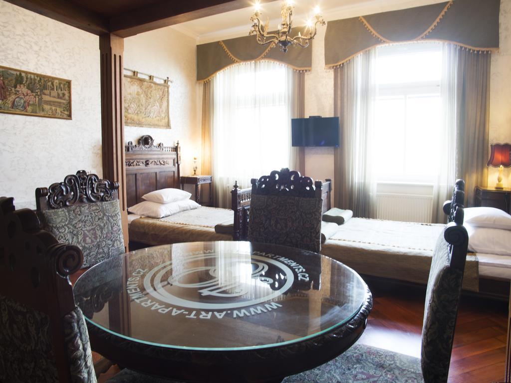 Art Apartments Celakovskeho Sady Prague Room photo