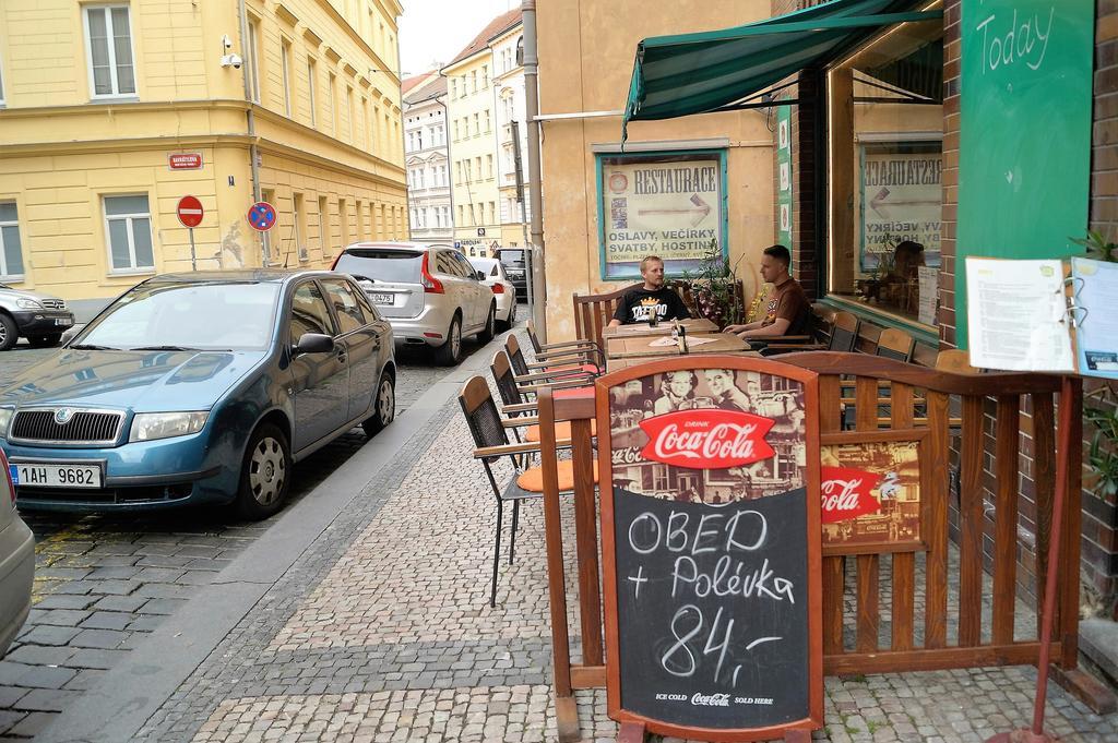 Art Apartments Celakovskeho Sady Prague Exterior photo